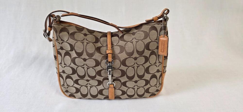Vintage Coach Hampton Signature Tan Khaki Hook & Loop Handbag